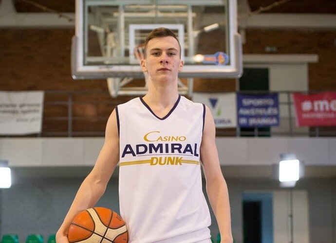 D.Vilys jau sportuoja su komanda