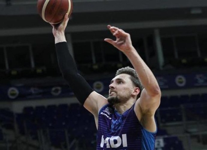 E.Kairys pelnė 4 taškus