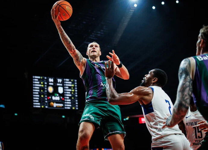 D.Osetkowskis buvo tarp pagrindinių pergalės kalvių (FIBA nuotr.)