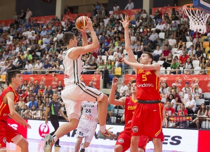L.Uleckas vedė lietuvius į priekį (FIBA Europe nuotr.)