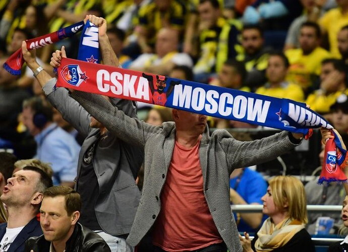 CSKA sirgaliai negausiai pasitiko savo numylėtinius (Scanpix nuotr.)