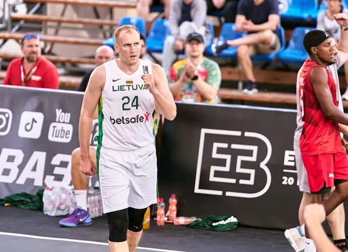 A.Pukelis startavo slogiai (FIBA Europe nuotr.)