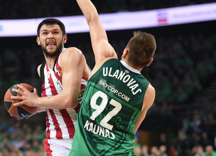 K.Papanikoalaou atėjo į „Žalgirio“ rūbinę (Fotodiena.lt)