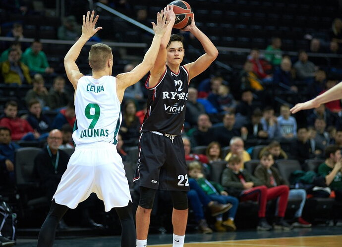 D.Baslykas žais NKL