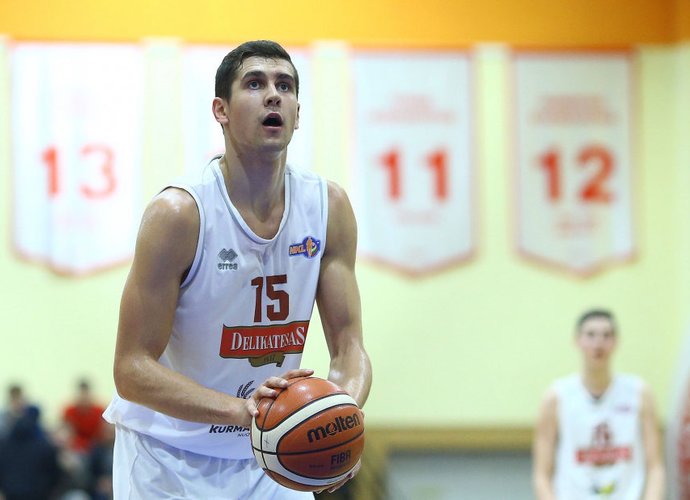 Š.Beniušis pelnė 19 taškų (Gintaro Šiupario nuotr.)