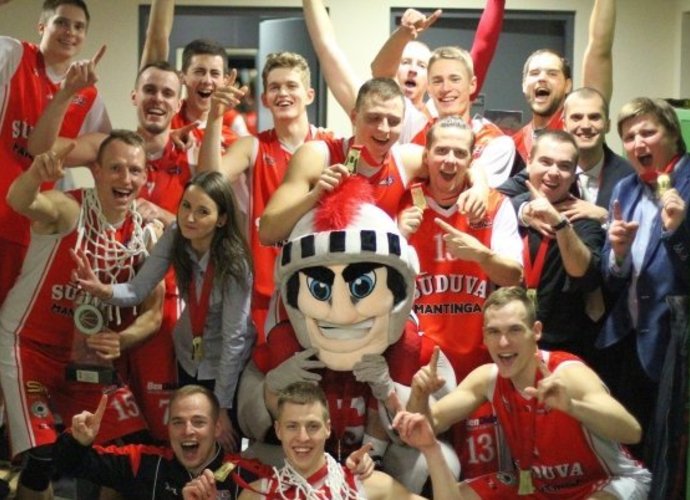 „Sūduvos“ komanda tapo LKF taurės laimėtoja