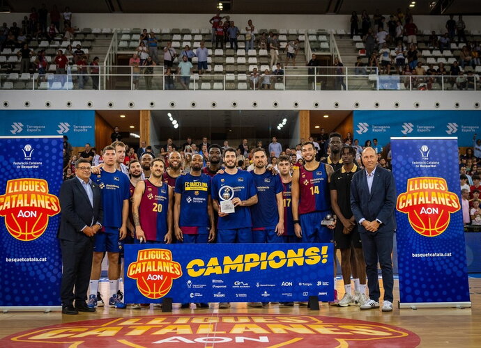 „Barcelona“ laimėjo ikisezoninį trofėjų