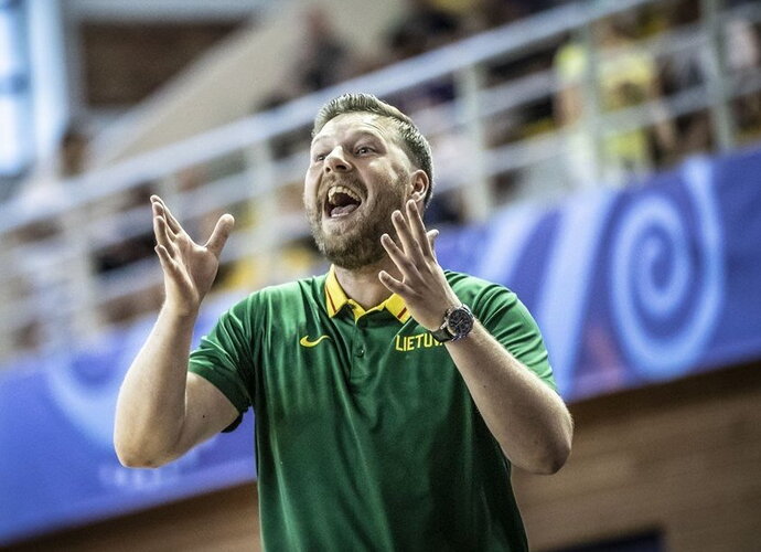 G.Petrauskas džiaugtis neskuba (FIBA nuotr.)