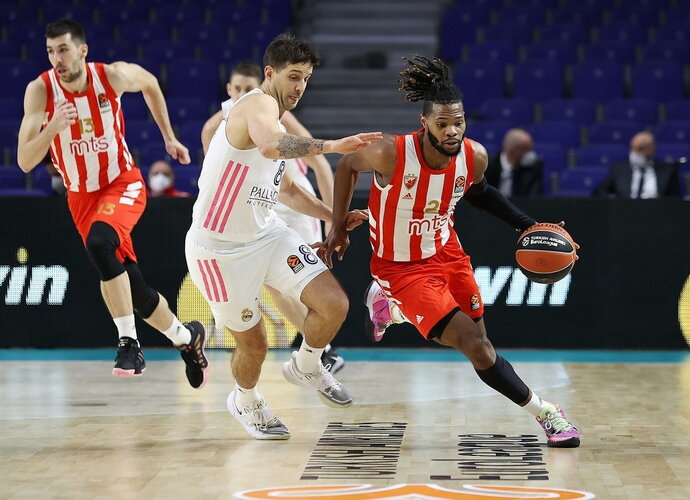 C.Waldenas buvo sunkiai sulaikomas (Euroleague.net)