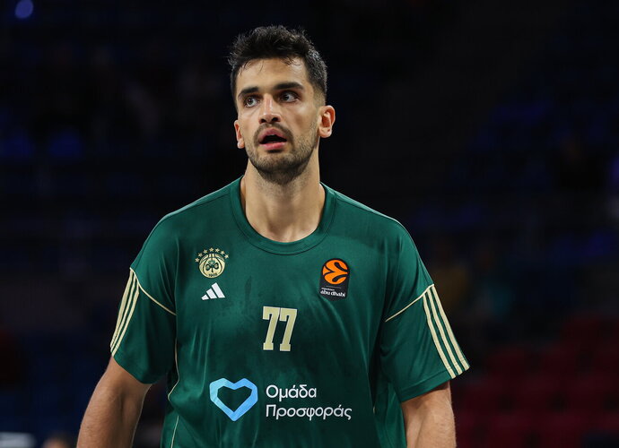 O.Yurtsevenas palieka „Panathinaikos“ (Scanpix nuotr.)