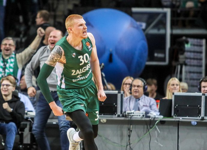 A.White'as sužaidė solidžias rungtynes (BNS nuotr.)