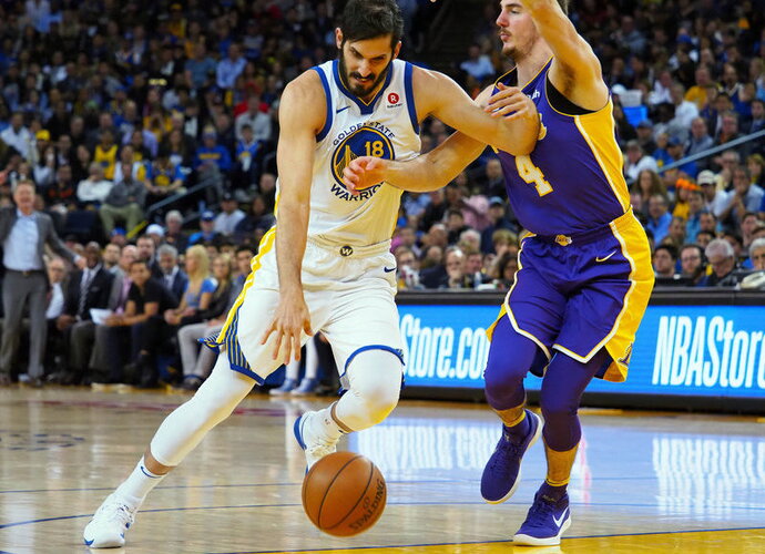 O.Casspi žais Memfyje (Scanpix nuotr.)
