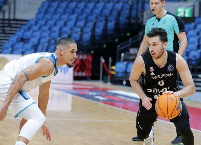 T.Blattas debiutuos Eurolygoje (FIBA Europe nuotr.)