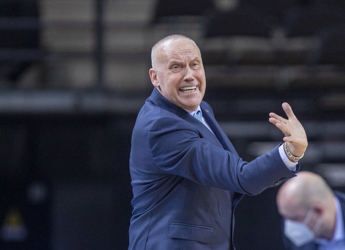 R.Kurtinaitis vienas nedaugelio trenerių, šiemet netekusių darbo (BNS nuotr.)