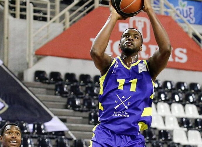 Alpha Diallo yra OLY akiratyje