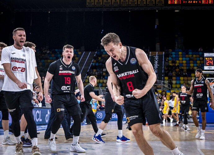 Nimburko komanda šventė pergalę (FIBA Europe nuotr.)