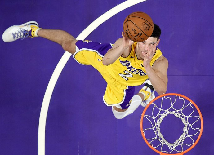 L.Ballas tėvas mano, kad „Lakers“ nežino, kaip jį reikia treniruoti (Scanpix nuotr.)