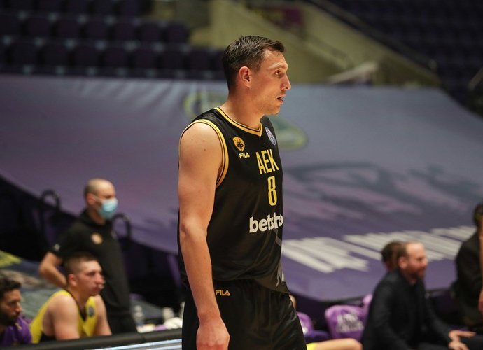 J.Mačiulis buvo sunkiai sulaikomas (FIBA Europe nuotr.)