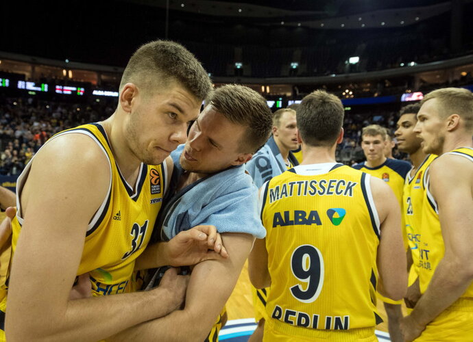 R.Giedraitis svariai prisidėjo prie savo ekipos pergalės (Scanpix nuotr.)
