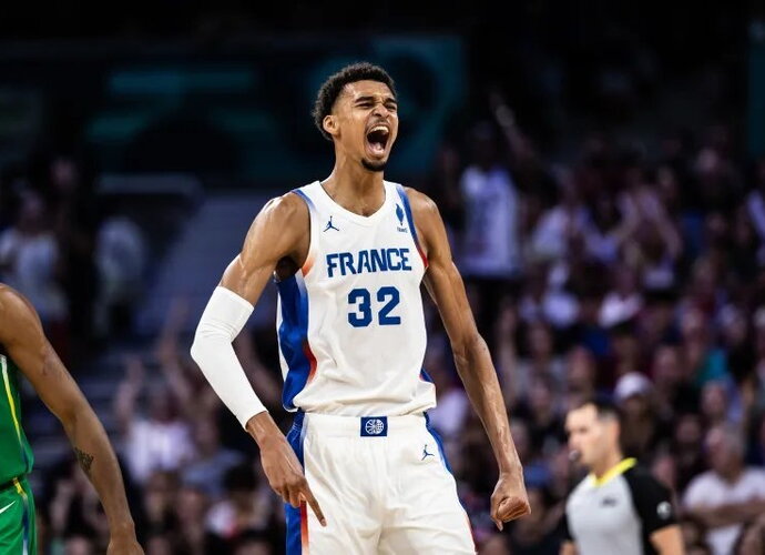 V.Wembanyama žibėjo prieš brazilus (FIBA nuotr.)