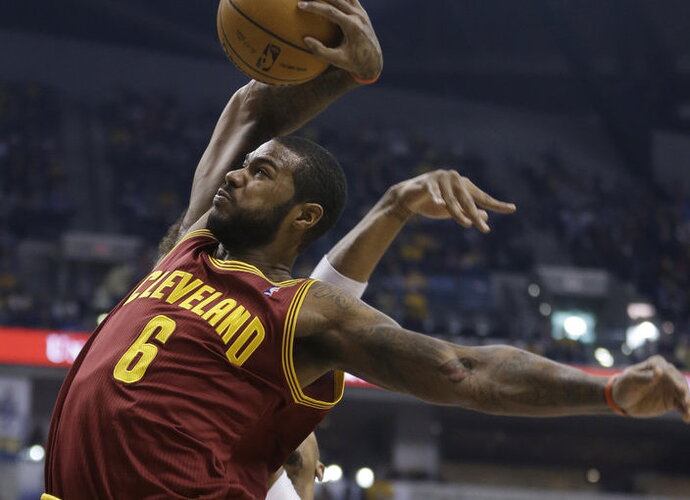 Earlas Clarkas veikiausiai grįš į NBA (Scanpix nuotr.)