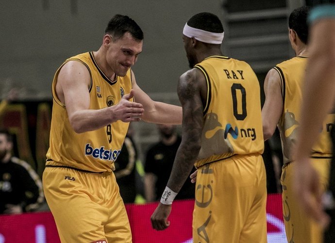 J.Mačiulis pelnė 11 taškų (FIBA Europe nuotr.)