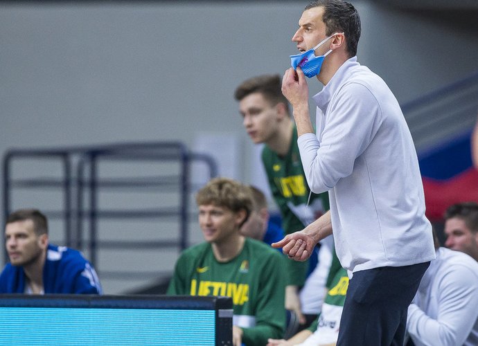 B.Matkevičius plačiau papasakojo apie darbą Bostono klube (BNS nuotr.)