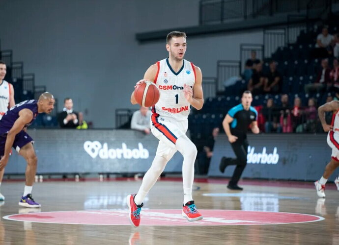 D.Tarolis vėl žaidė naudingai (FIBA nuotr.)