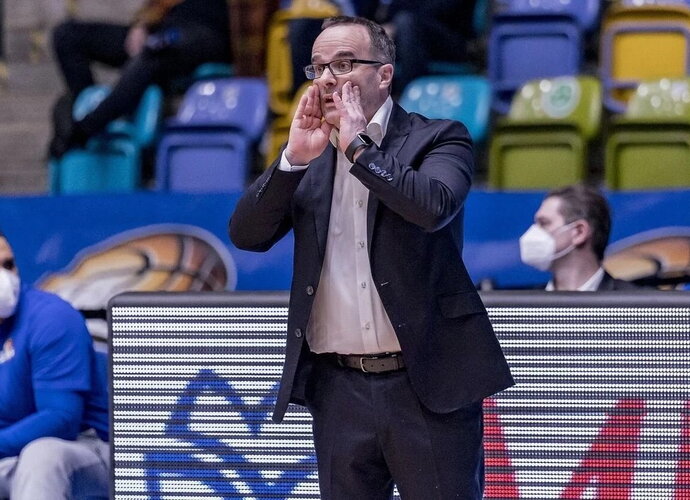 D.Ocampo pradės darbus