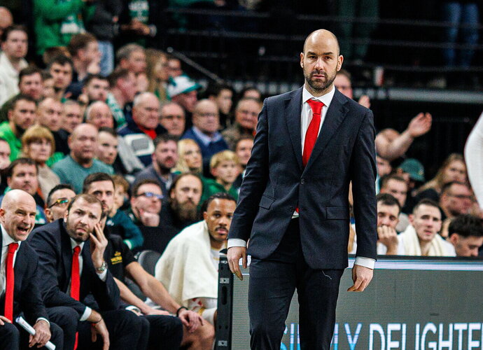 V.Spanoulis nesileido į kalbas (BNS nuotr.)