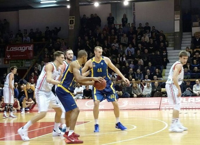 O.Galdikas per 5 minutes spėjo surinkti 7 naudingumo balus