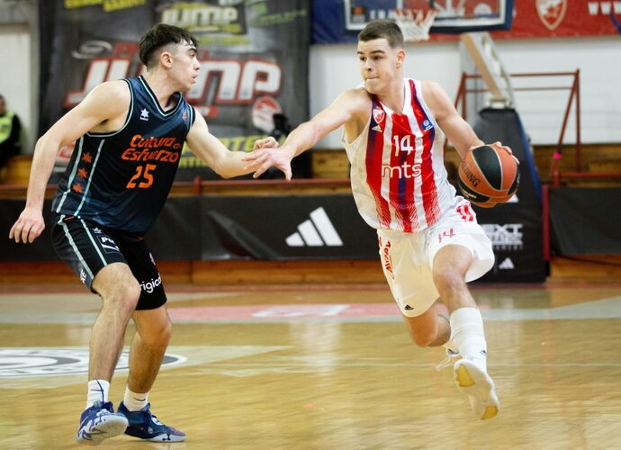 N.Topičius ilgam susiejo ateitį su Belgrado klubu