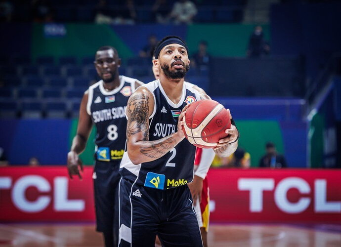 C.Jonesas antruoju bandymu nukalė pergalę (FIBA nuotr.)