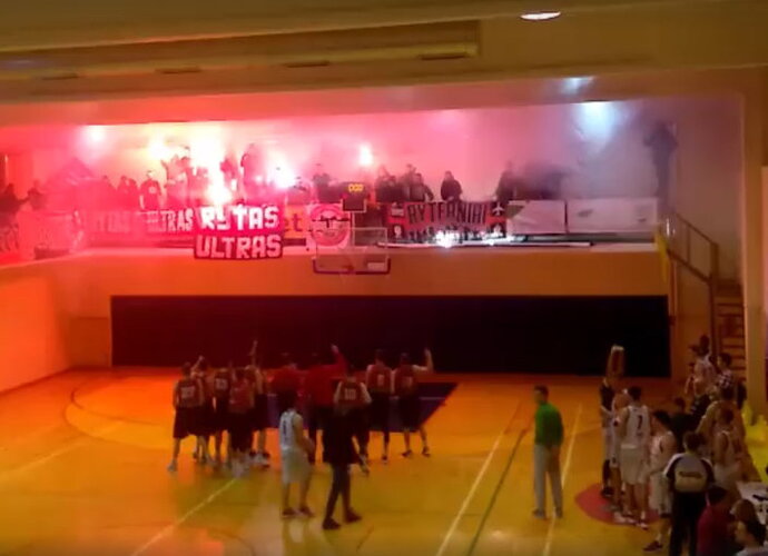 Sirgaliai Trakuose aktyviai palaikė sostinės klubą