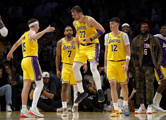„Lakers“ turi naujus savininkus (Scanpix nuotr.)