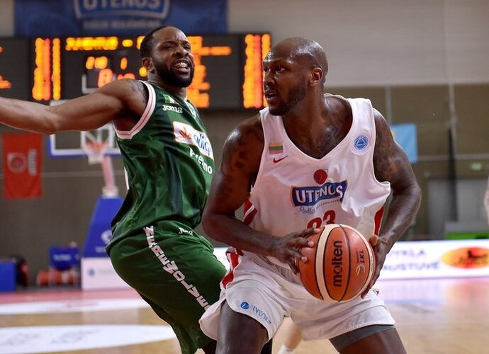 L.Dendy palieka Uteną (FIBA Europe nuotr.)