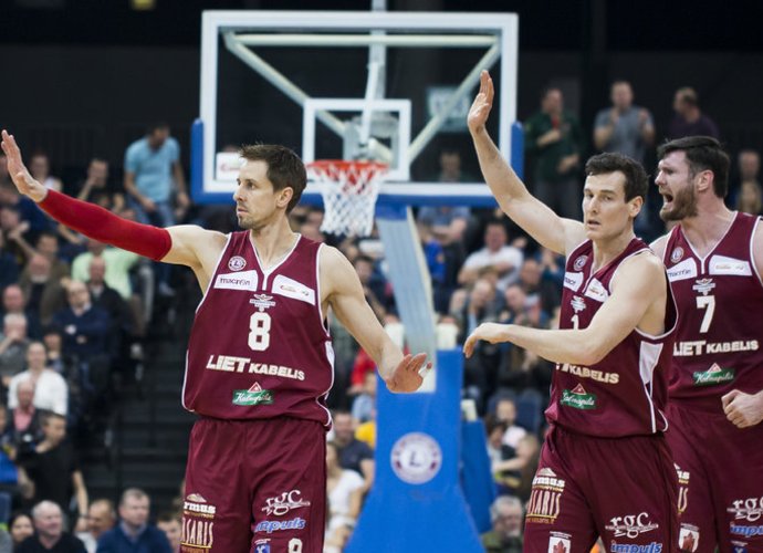„Lietkabelis“ su trenksmais įsisuko į Lietuvos krepšinio elitą (www.kavolelis.lt)