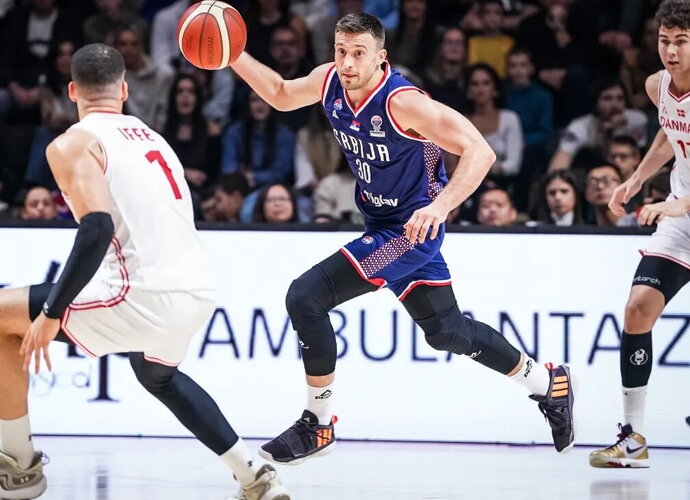 A.Avramovičius žais Dubajaus klube (FIBA nuotr.)