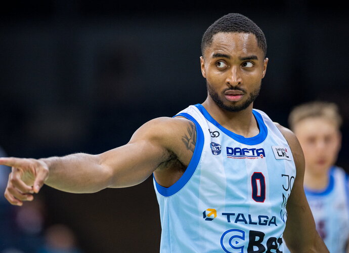 B.Childressas rado darbą (Foto: Rokas Lukoševičius)