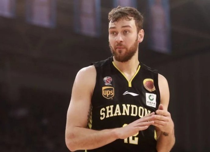 D.Motiejūnas pelnė 24 taškus