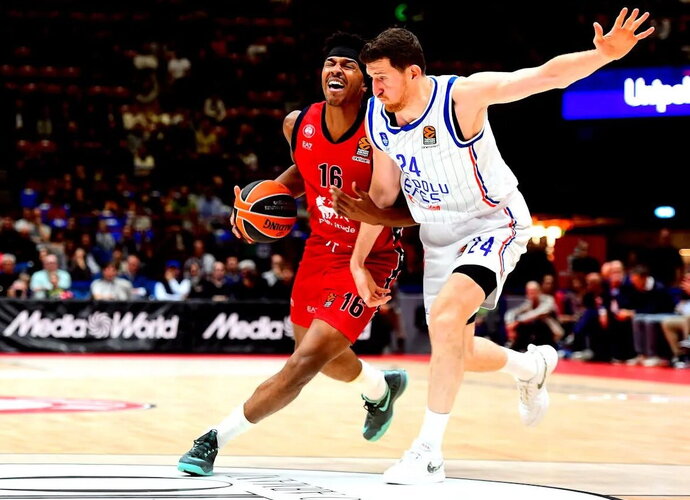 Z.LeDay'us pasižymėjo galingu dėjimu (Euroleague.net)