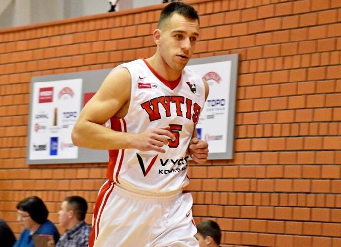 E.Stanionis liko be darbo