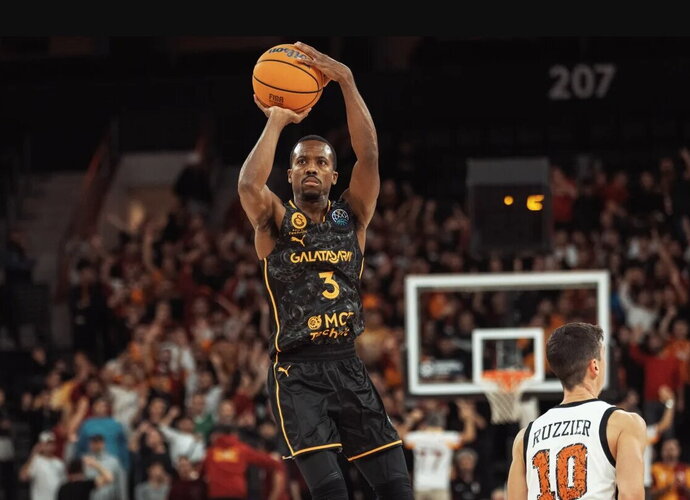 E.McCollumas yra vienas komandos lyderių (FIBA nuotr.)