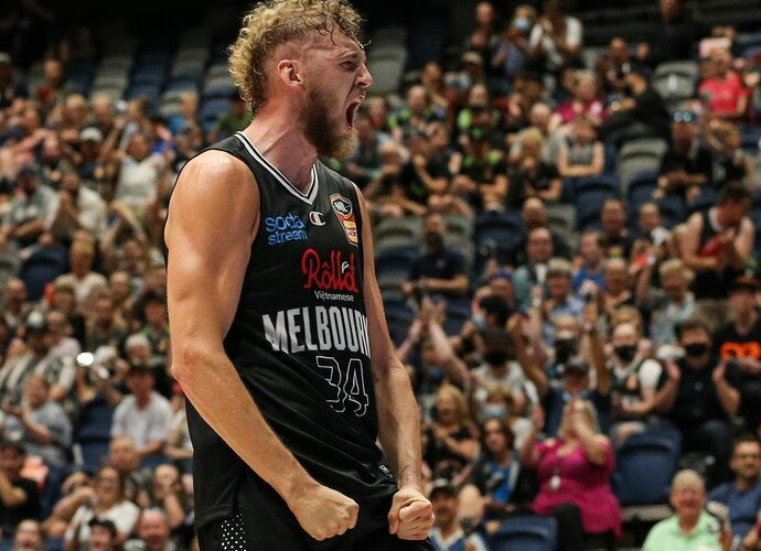 J.Landale'as taikosi laimėti Australijos lygą