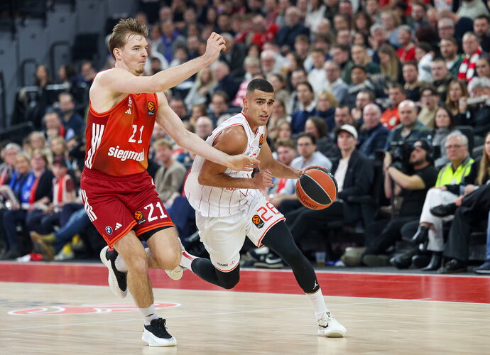 Y.Madaras turėtų keltis į NCAA (Scanpix nuotr.)
