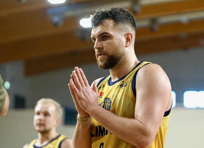 J.Kazakauskas taikėsi į trigubą dublį (Foto: Dmitrijus Radlinskas)