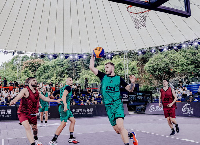 T.Kliučinykas ir Ž.Šimonis nužygiavo iki ketvirtosios vietos (FIBA nuotr.)
