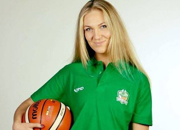 E.Jankauskaitė pademonstravo savo krepšinio išmanymą