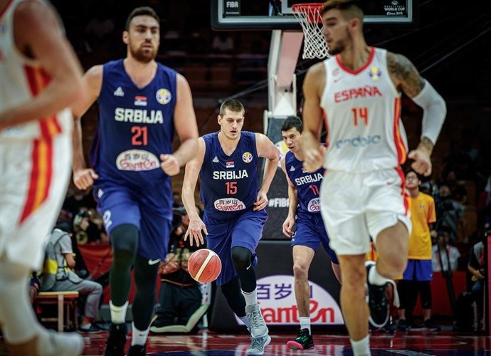 N.Jokičius buvo išvarytas iš rungtynių (FIBA nuotr.)