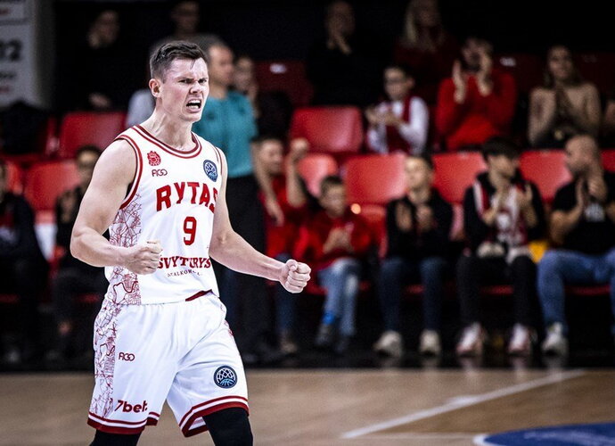 E.Fridrikssonas laukia kovos su „Žalgiriu“ (FIBA Europe nuotr.)